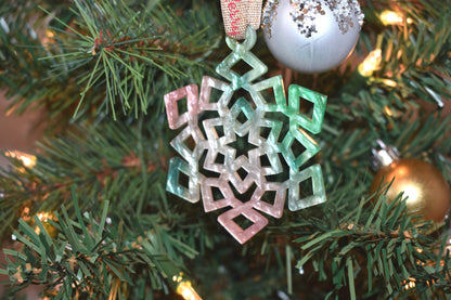 Christmas ornament - 5 colors available