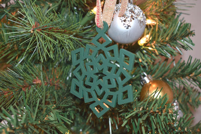 Christmas ornament - 5 colors available