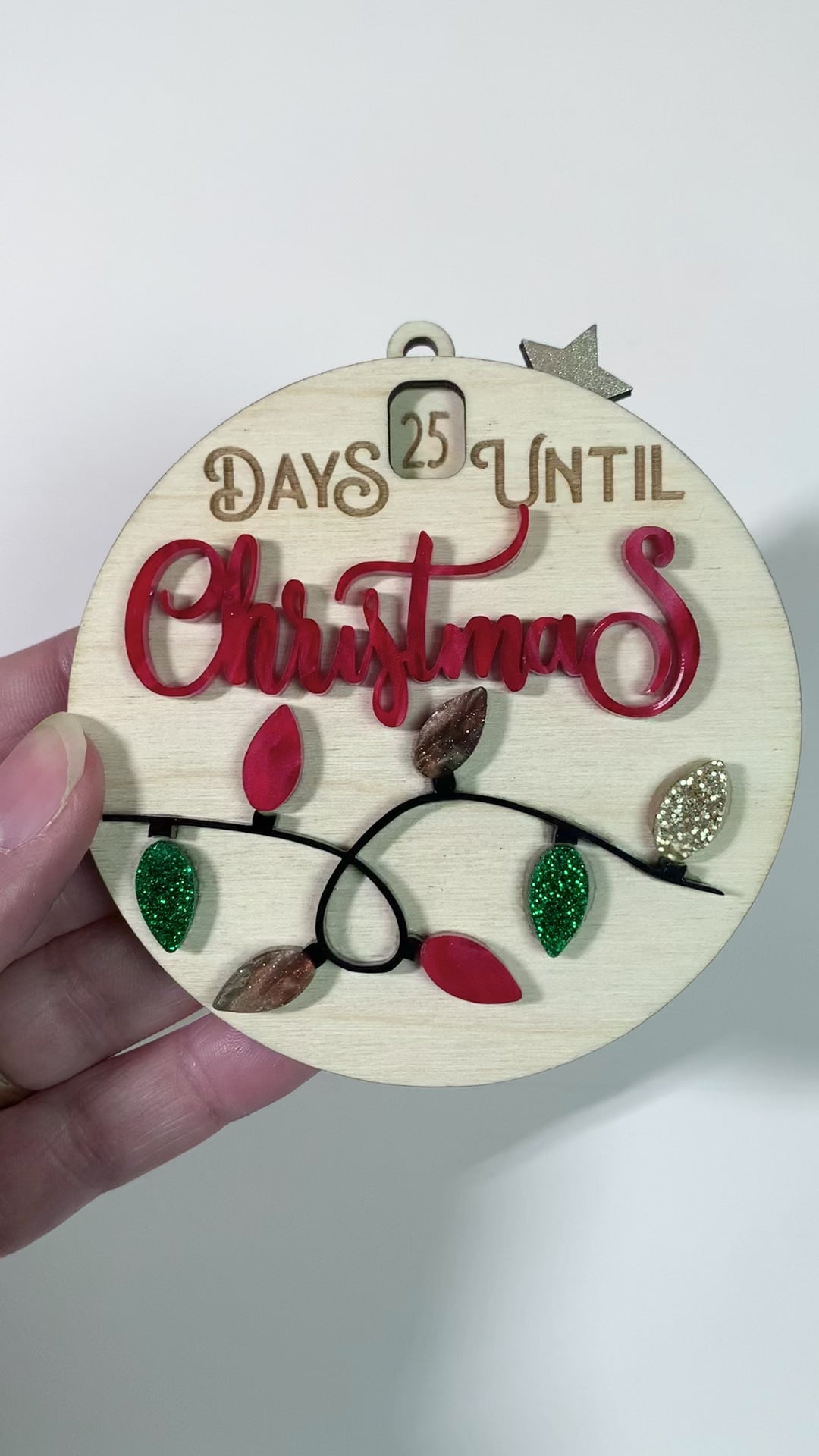 Christmas countdown ornament - interactive movement